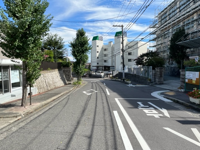 神戸市須磨区白川台5丁目　月極駐車場の物件写真-5