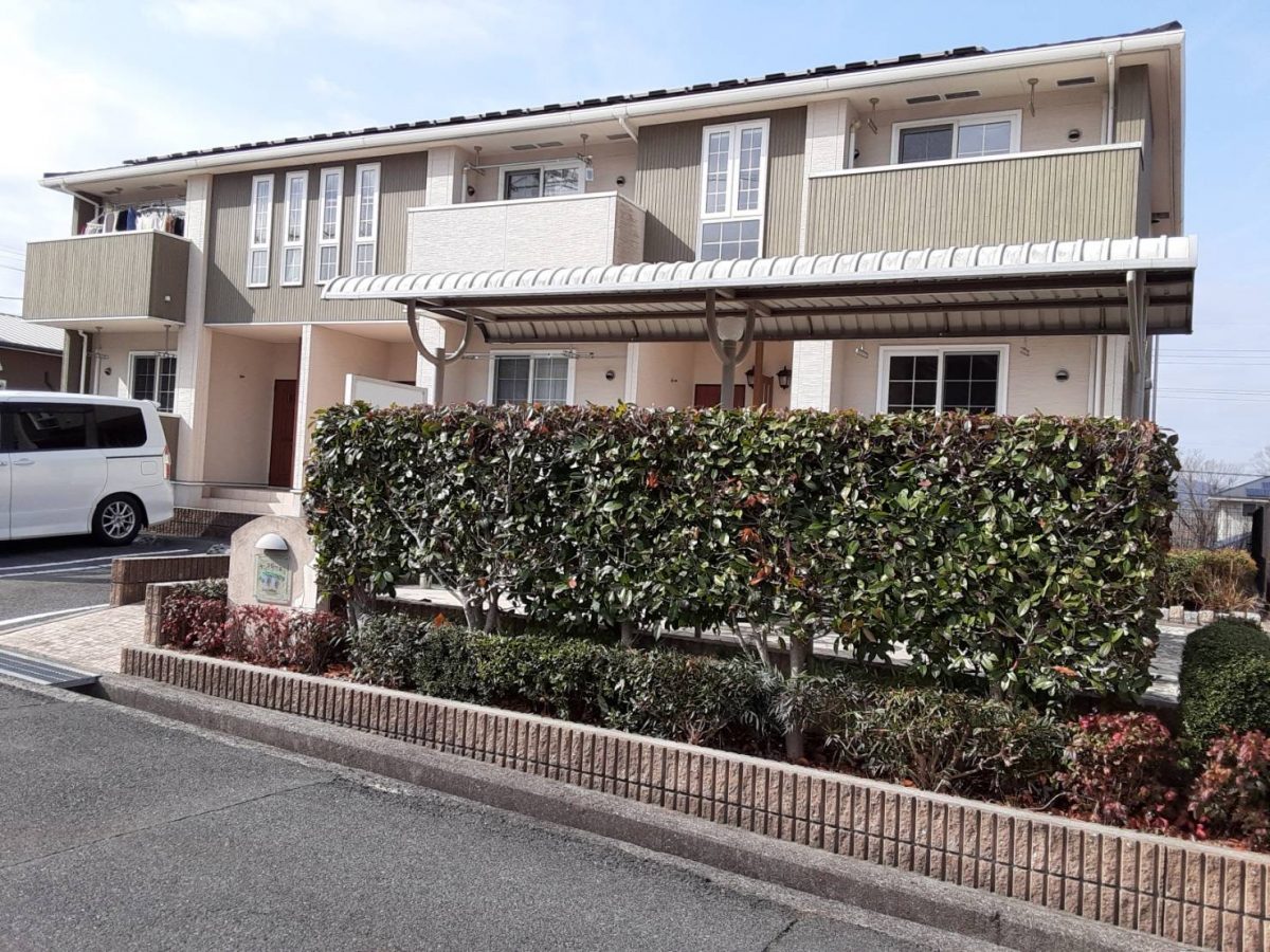 収益アパート　岡山県赤磐市桜が丘東1丁目　ラ・コリーヌ
