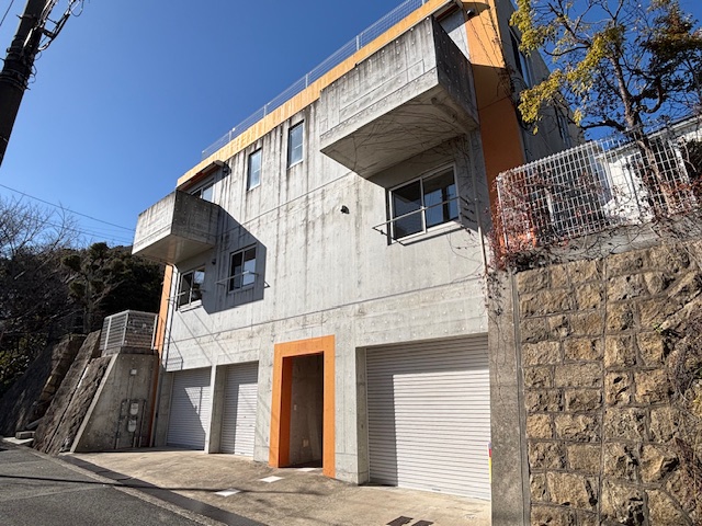 神戸市東灘区森北町7丁目　JR東海道本線「甲南山手」駅